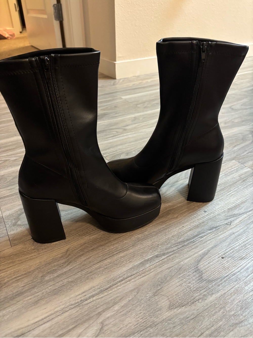 Women’s Black Platform Block Heel Mid-Calf Boots